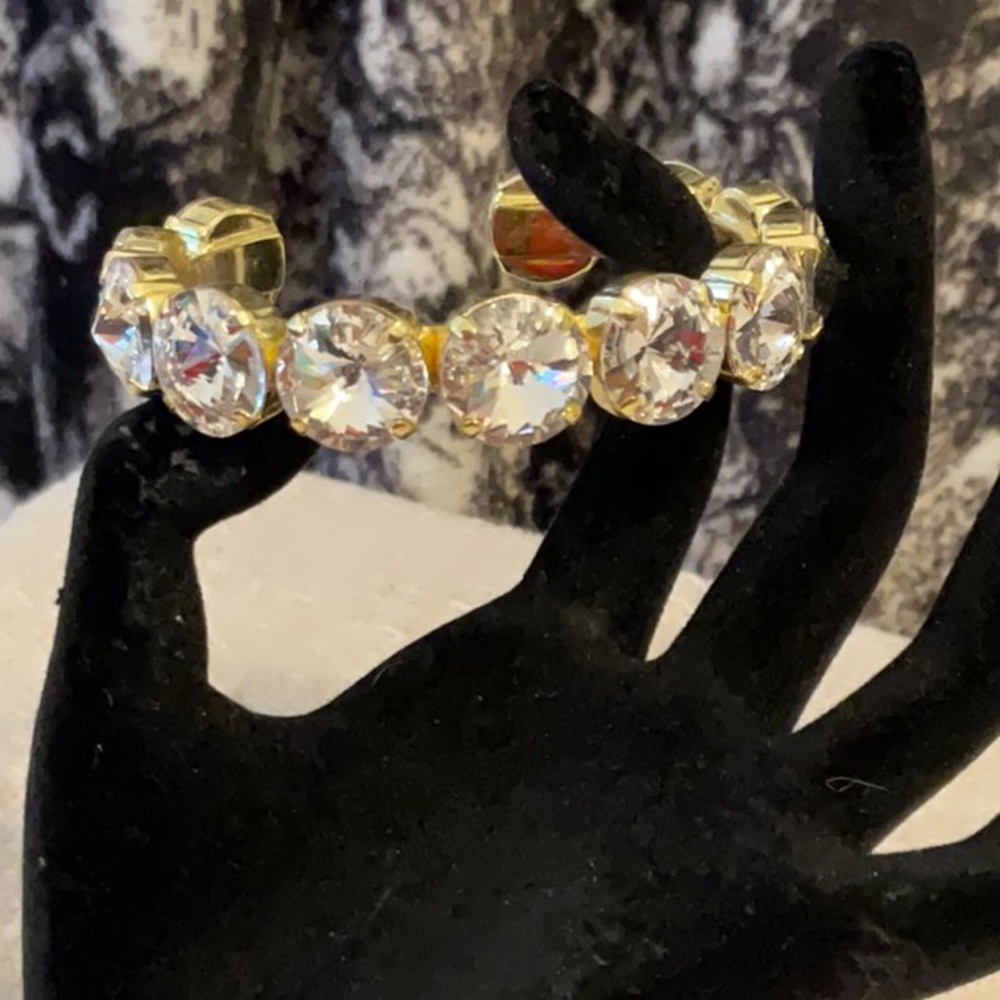 Sorrelli Gold Bracelet with Clear Crystal Stones